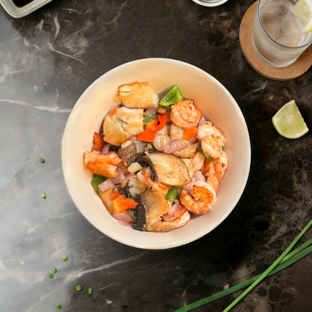 Black Cod Trio - Shrimp Black Cod Chicken Bowl